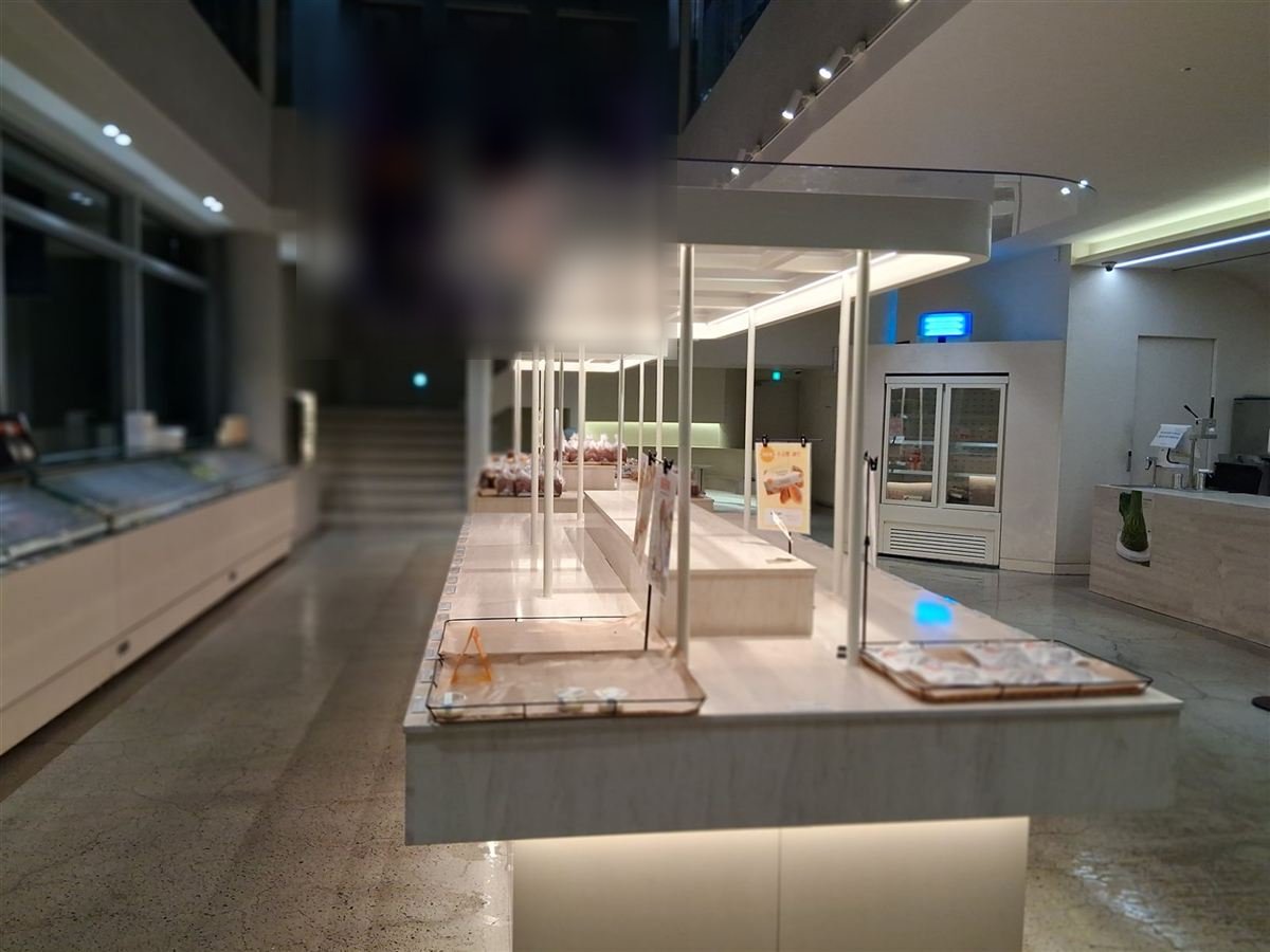 마감 후 매장 진열대